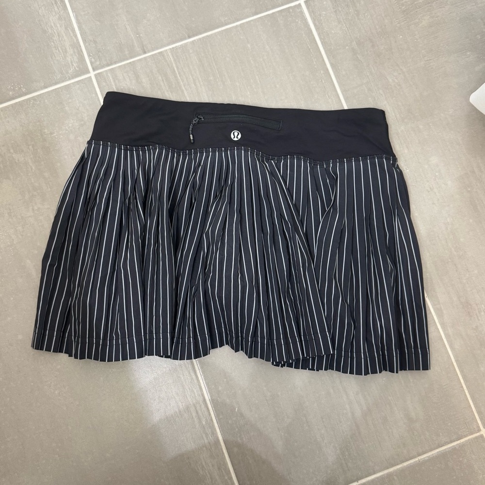 lululemon athletica Pleat to Street Skirt II - Picture 5 of 7